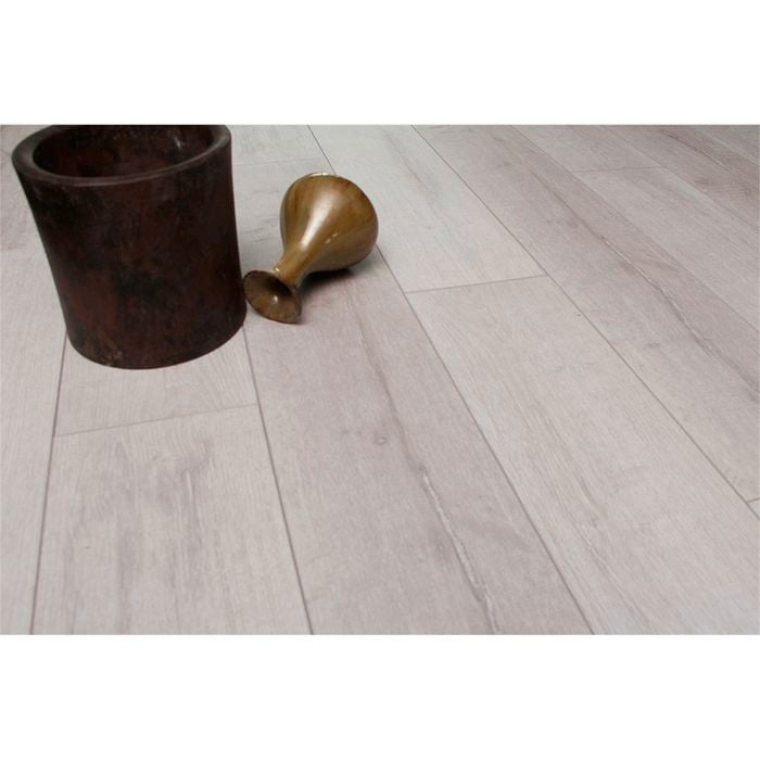 Smart Flooring Medina 12mm 1.77sqm Pearl White Laminate Flooring