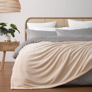 Serene Hudson Fleece And Sherpa Reverse Blanket Cream 240x250cm (queen/king Bed)