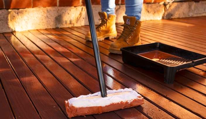 Decking oil application.jpg