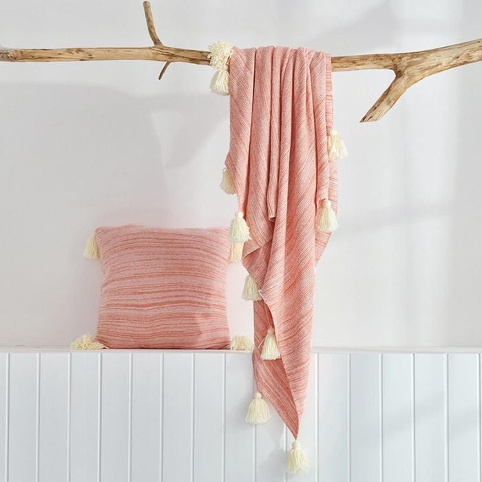 CottonMore 100% Cotton Tassel Knitted Blanket 130x180cm Sofa Bed Home Decor Throw Rug - Pink