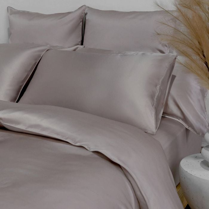 Bedding Co. Pillow Case 100% Mulberry Silk 22 Momme Blush King