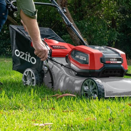 Ozito PXC 36V 2 x 18V 460mm Brushless Self Propelled Steel Deck Lawn Mower 4.0Ah Kit PXBMK 4047SP Bunnings Australia