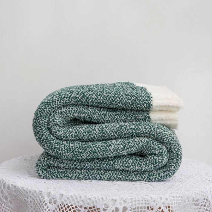 CottonMore Acrylic Chenille Knitted Blanket Super Soft Plush Throw Rug Blanket 130x160cm - Green