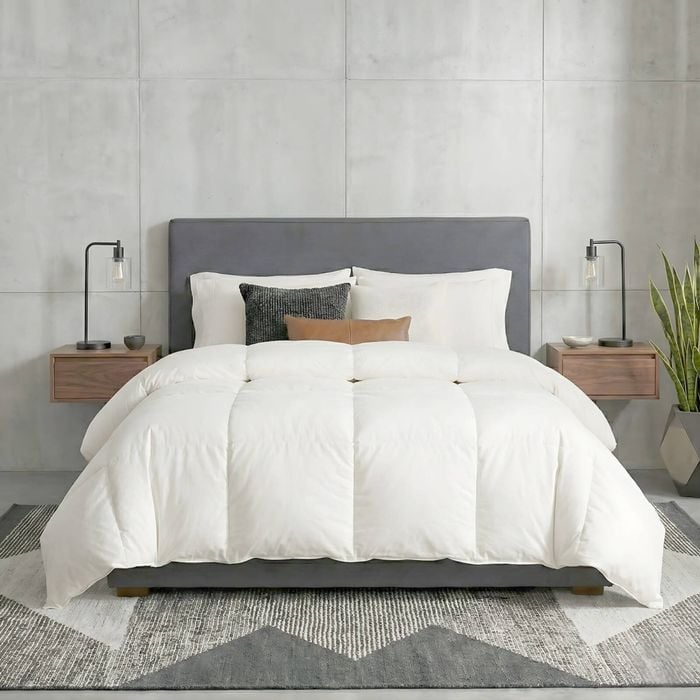 Renee Taylor Premium Australian Wool Quilt 550gsm Hypoallergenic Double
