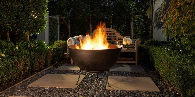 Fiammetta outdoor fire pit