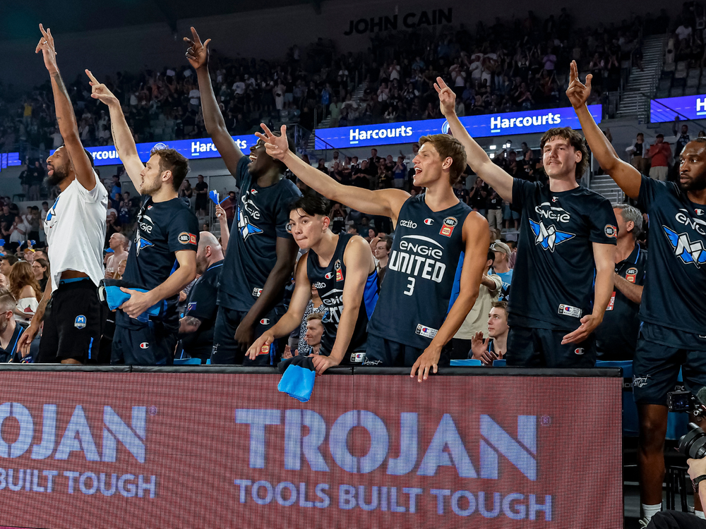 Melbourne United NBL players on the bench