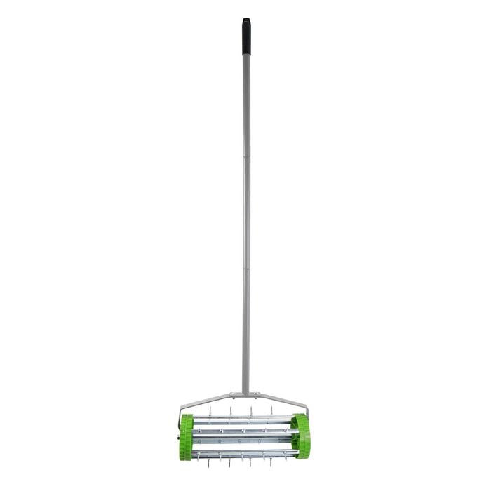 Saxon Lawn Aerator