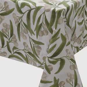 Lilly Pilly Tablecloth