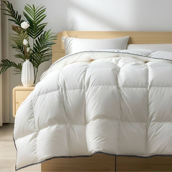 Royal Comfort 350gsm Luxury Bamboo Quilt Duvet White Single