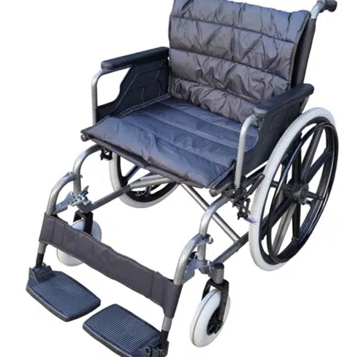 Bariatric Manual Wheelchair With Removable Leg Rests Foldable 130kg Weight Capacity-Premium Bariatric Wheelchair