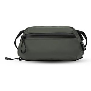 Wandrd Tech Bag Medium - Wasatch Green