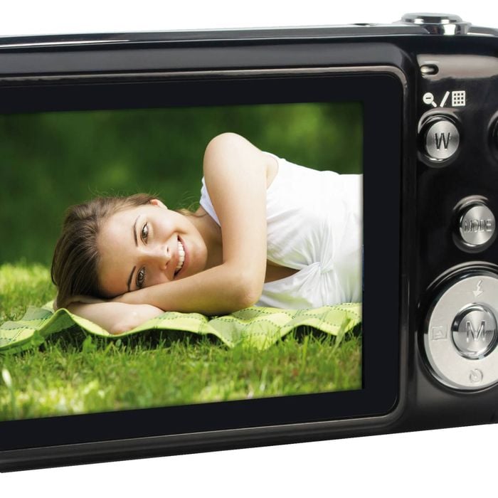AGFAPHOTO 18MP Compact Optical 8X Zoom Digital Camera with 2.7-inch LCD and Full HD Video Recording,