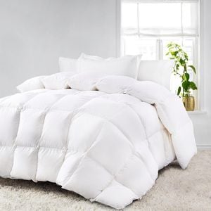 Luxor Queen White Australian Made 800GSM Quality Ultra-Warm Winter Weight Quilt