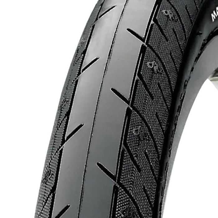 Maxxis Detonator 700 X 25c Silkworm Fold 60tpi Tyre