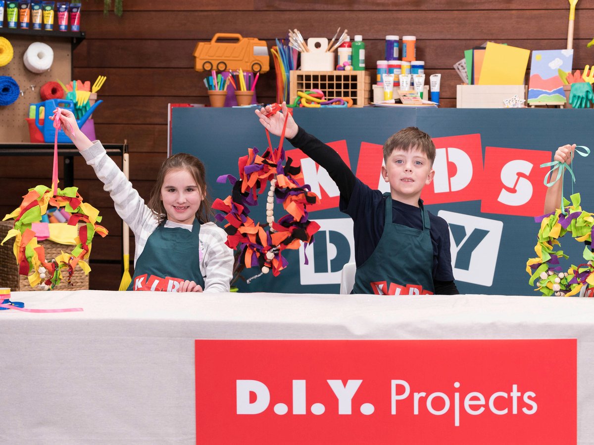 How To Make A Festive Wreath Bunnings New Zealand