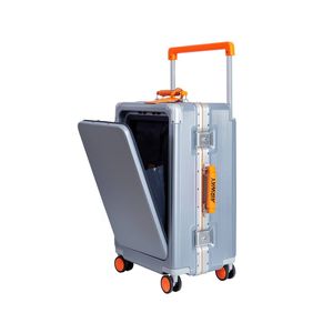 AIRWAY Voyager Plus - 24 Inch Aluminium Check-In Luggage 65L - Silver