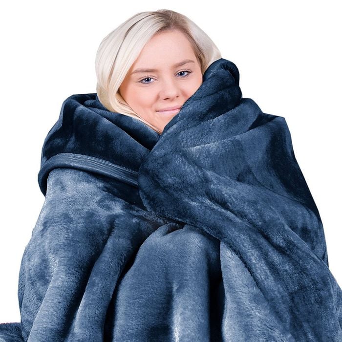 Laura Hill 600-GSM Mink Blanket Queen Size Double-Sided Soft Plush Bed Faux Throw Rug Wine Navy