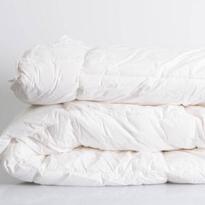 Concierge The Clip In Quilt Double
