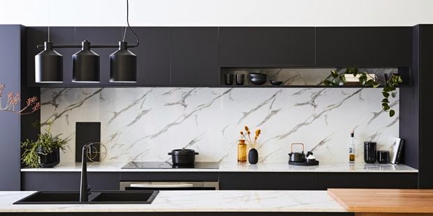 Black pendant lights.
