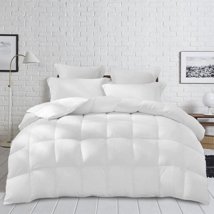 Luxor Double 700GSM Ultra Warm White Duck Down Feather Quilt-Winter Weight