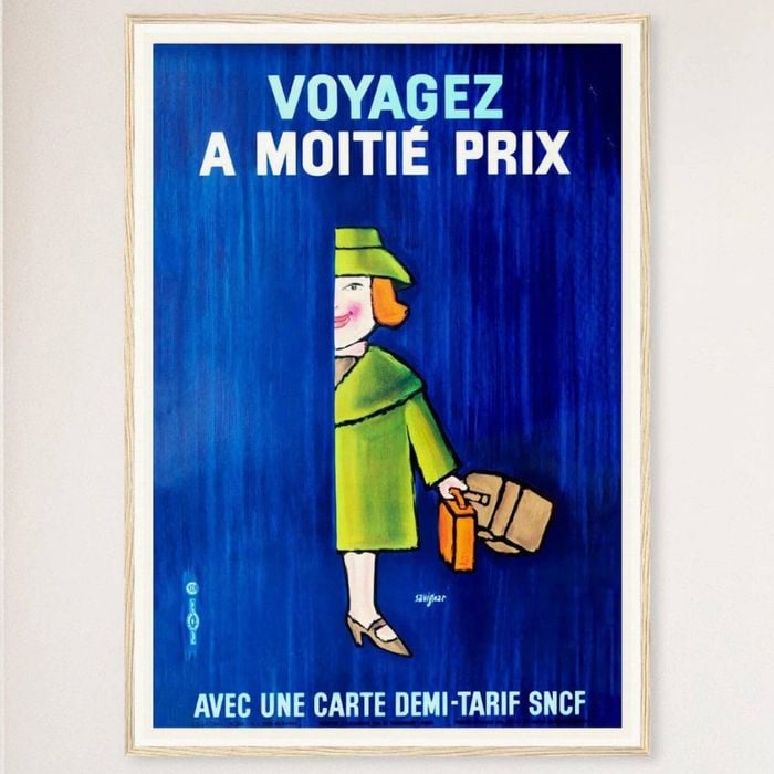 Galrie Voyagez A Moitie Prix SNCF - French Vintage Advertising Poster, Wood Frame, A4 21 x 30cm (8 x 12inch)