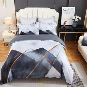 Fabric Fantastic Super King Size Dakuta Quilt/Doona/Duvet Cover Set