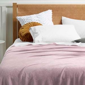 Accessorize Bedroom Collection 240cm x 260cm Pink Super Soft Plush Blanket - Blush