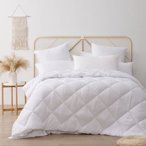 Sleepcare 500Gsm Winterweight Microfibre Quilt - King Bed