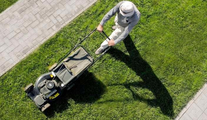 Man mowing lawn