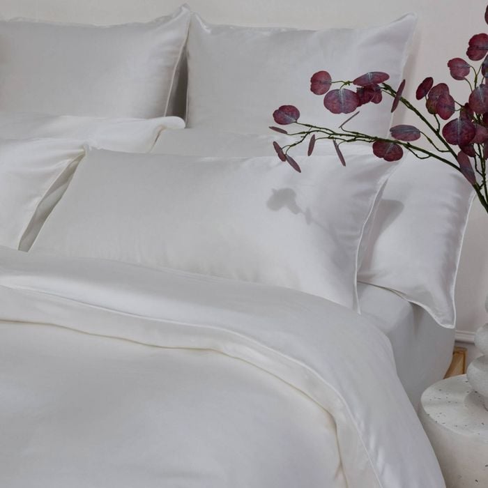 Bedding Co. Pillow Case 100% Mulberry Silk 22 Momme White Queen