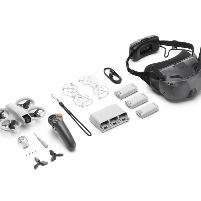 DJI Neo Motion Fly More Combo