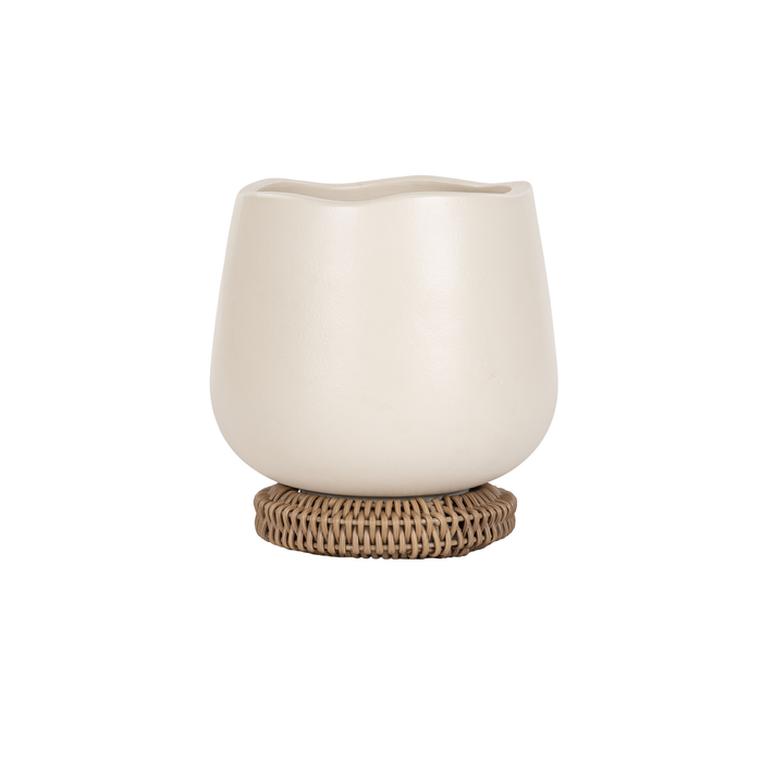 Astin Sinclair 180 x 180 mm Ivory Wavy Rim With Poly Rattan Base Pot