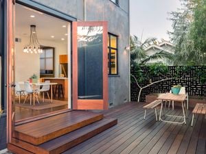 Jack
  Balcony Garden