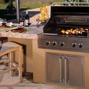 Product CLP - L3 - Outdoor Living - BBQs - Built In BBQs