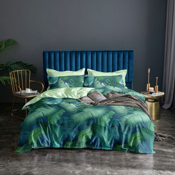 Fabric Fantastic Queen Size Kalena Leaves Quilt/Doona/Duvet Cover Set