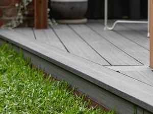 Product.Ekodeck 137 x 23mm 5.4m Ironwood Composite Designer Edge Board Decking.0200713.AU.productOtherMedia.1