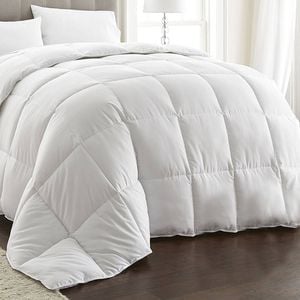 Bloomington Machine Washable 80% White  Goose Down 20% Feather Quilt King 245 x 210 cm