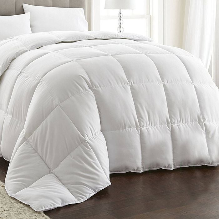 Bloomington Machine Washable 80% White  Goose Down 20% Feather Quilt King 245 x 210 cm
