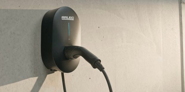 Arlec EV charger installed onto the wall