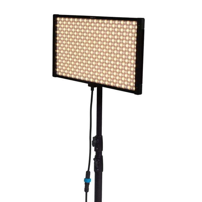 Nanlite Pavoslim 120c Rgbww Led Panel Light
