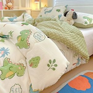 CottonMore Winter Warm Dinosaur Pattern Plush Blanket Quilt Comforter 200x230cm