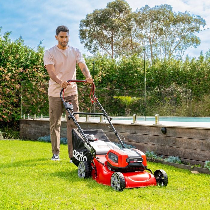 Lawncare Equipment Lloyd Garden Machinery Lawn Care Cunningham