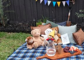 DIY Advice Image - How to create a teddy bear�s birthday . Elvis and Personal SharePoints blob storage upload.