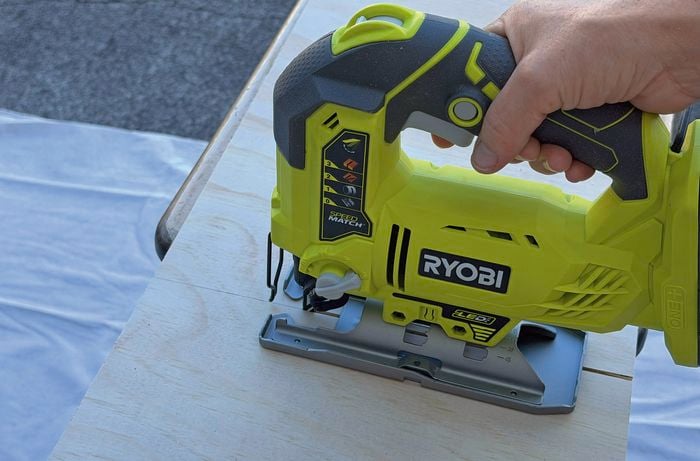 D.I.Y. - Extra01– How to make a plinth for your home