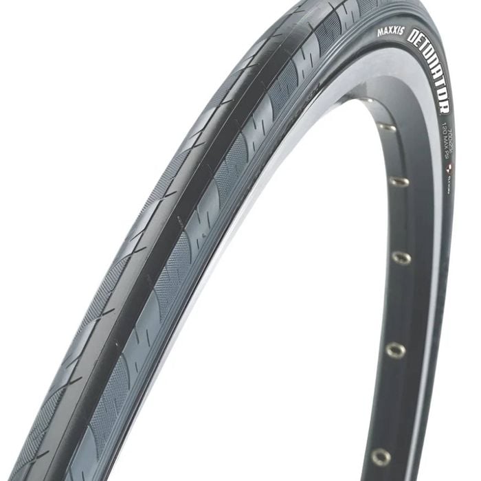 Maxxis Detonator 700 X 32c Black Wire 60tpi Tyre