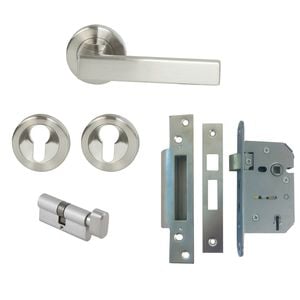 Miles Nelson Satin Nickel Verona Round Rosette Entrance Set