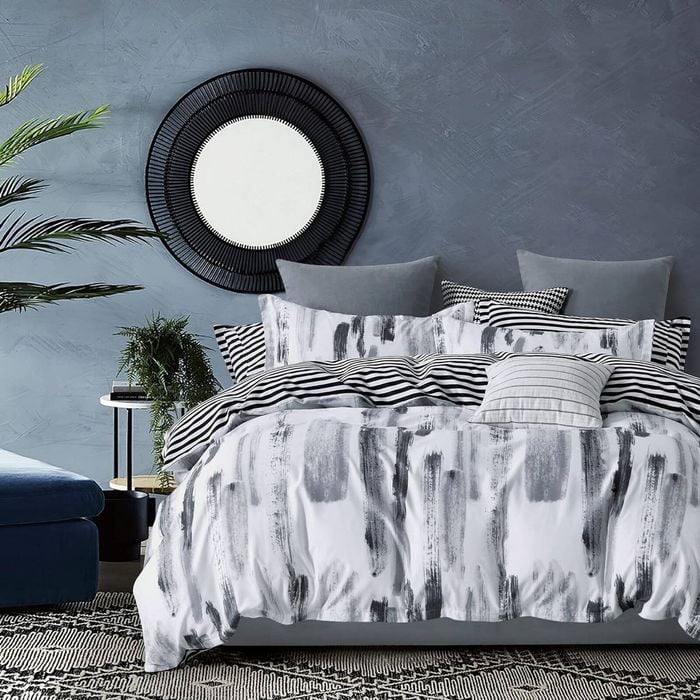 CleverPolly Print Microfibre Quilt Cover Set - Lucas - Super King