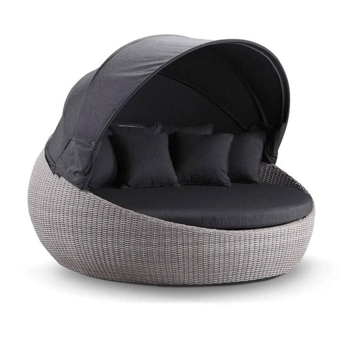 Outdoor Large Newport Wicker Round Daybed With Canopy Kimberly