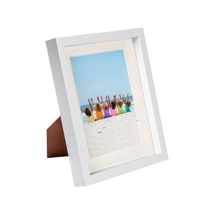 Nicola Spring 8" x 10" White 3D Box Photo Frame - 5" x 7" Mount
