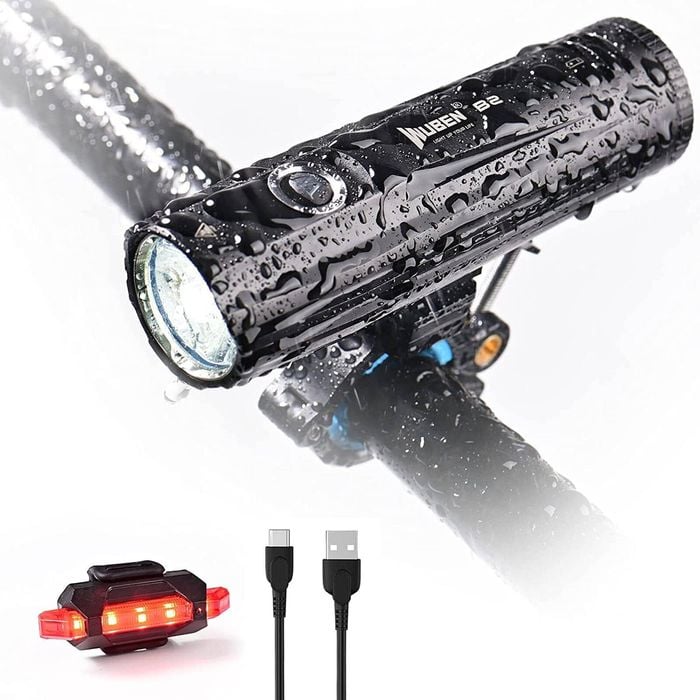 WUBEN B2 Bike Light, Type C Rechargeable, 1300 high Lumens LED IP68 Waterproof - Black